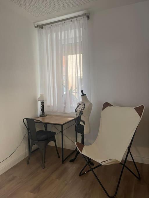 Propeller Gaestehaus Eg Епинген Екстериор снимка