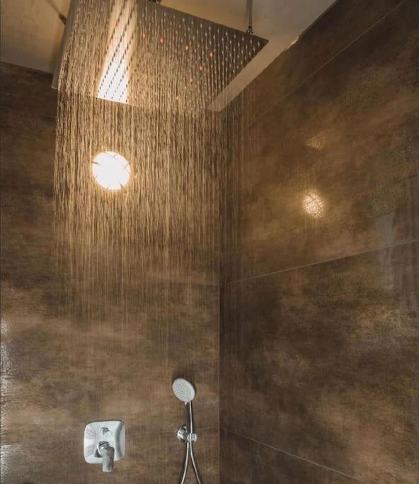 Propeller Gaestehaus Eg Епинген Екстериор снимка