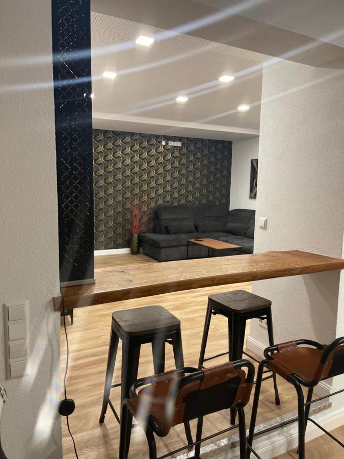 Propeller Gaestehaus Eg Епинген Екстериор снимка